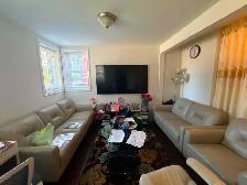 Spacious Main-Level Rental Near McMaster University - Photo 2