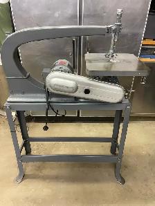 Scroll Saw - Photo 2