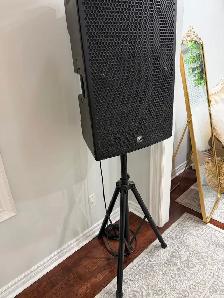 Yorkville ps15p powered speakers