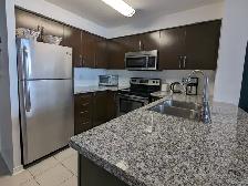 Spacious 1 1 Bedroom Plus Den Condo, by Islington subway - Photo 2