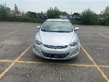 2015 Hyundai Elantra Limited - Photo 2