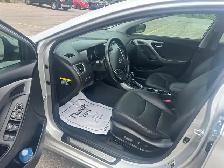 2015 Hyundai Elantra Limited - Photo 8