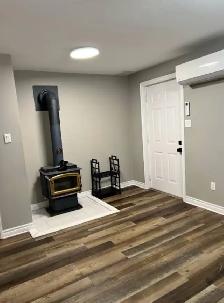 Available immediately for one year lease at $1,550/month - Photo 2
