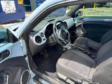 2013 Volkswagen Beetle 2.5L - Photo 3