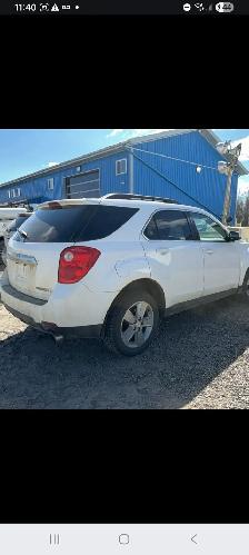 2011 CHEVY EQUINOX AWD - Photo 2