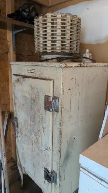 1930s GE TOP MONITOR REFRIGERATOR-RARE DR-1 COMPRESSOR