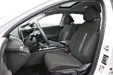 2025 Hyundai Elantra Preferred Tech Sunroof, Bluelink, Apple/And - Photo 16
