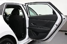 2025 Hyundai Elantra Preferred Tech Sunroof, Bluelink, Apple/And - Photo 22