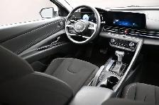 2025 Hyundai Elantra Preferred Tech Sunroof, Bluelink, Apple/And - Photo 24