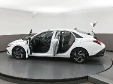 2025 Hyundai Elantra Preferred Tech Sunroof, Bluelink, Apple/And - Photo 52