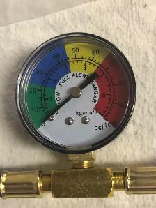 A/C RECHARGER WITH GAUGE - Photo 3