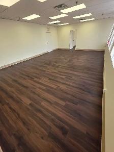 Flooring installer looking for work - Photo 7