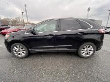 2022 Ford Edge Titanium - Photo 6