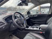 2022 Ford Edge Titanium - Photo 17