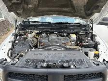 2015 Ram 3500 Crew Cab 4X4 ST 6.7L - Clean Title - Photo 19