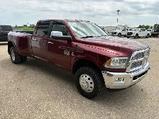 2016 Ram 3500 Crew Cab Dually 4x4 Longhorn 6.7L - Rebuilt Title - Photo 3