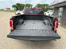 2016 Ram 3500 Crew Cab Dually 4x4 Longhorn 6.7L - Rebuilt Title - Photo 7