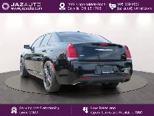 2017 Chrysler 300 4dr Sdn 300S AWD - Photo 5
