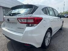 2018 Subaru Impreza Touring Touring, AWD! - Photo 9