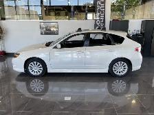 2011 Subaru Impreza 2,5i avec Groupe Limited - Photo 4