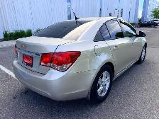 2013 Chevrolet Cruze LS Auto 4dr Sedan Automatic - Photo 5