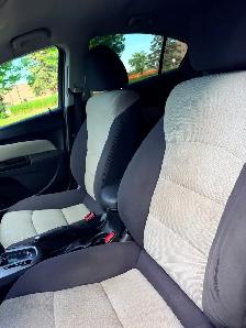 2013 Chevrolet Cruze LS Auto 4dr Sedan Automatic - Photo 8
