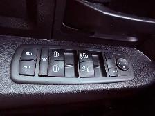 2013 Ram 1500 4WD 5.7L 8cyl gas - Photo 16