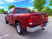 2014 Ram 1500 4WD 6CYL Automatic - Photo 2