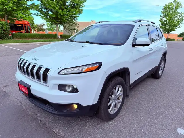 2017 Jeep Cherokee 4WD 4dr North