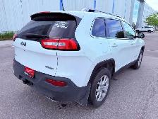 2017 Jeep Cherokee 4WD 4dr North - Photo 5