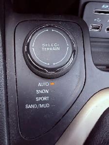 2017 Jeep Cherokee 4WD 4dr North - Photo 12