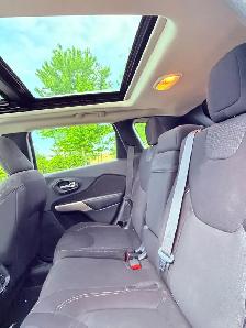 2017 Jeep Cherokee 4WD 4dr North - Photo 17