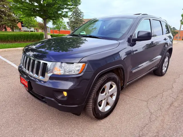 2012 Jeep Grand Cherokee Laredo 4dr 4x2 Automatic