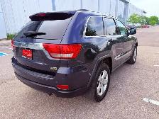 2012 Jeep Grand Cherokee Laredo 4dr 4x2 Automatic - Photo 7