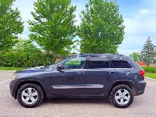2012 Jeep Grand Cherokee Laredo 4dr 4x2 Automatic - Photo 9