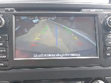 2017 Nissan Titan 4WD Crew Cab SL | Back-up cam! | Heated seats! - Photo 16