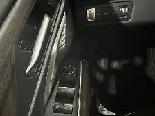 2026 GMC Acadia Denali Ultimate - Photo 21