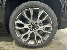2026 GMC Acadia Denali Ultimate - Photo 28