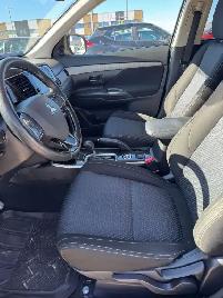 2018 Mitsubishi Outlander ES 4WD : Backup Camera - Photo 7