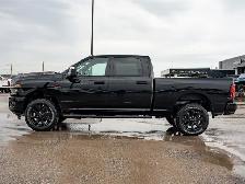 2026 Ram 2500 Black Express - Photo 5