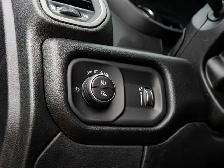 2026 Ram 2500 Black Express - Photo 19