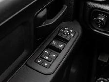 2026 Ram 2500 Black Express - Photo 21