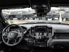 2026 Ram 2500 Black Express - Photo 25