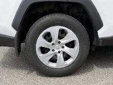 2025 Toyota RAV4 LE - Photo 7