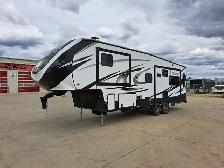 2018 Sundance T/A 5TH Wheel Holiday Trailer 289TS