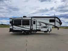 2018 Sundance T/A 5TH Wheel Holiday Trailer 289TS - Photo 14