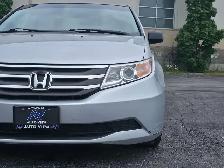 2012 Honda Odyssey EX GREAT FAMILY MINIVAN - Photo 11