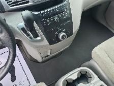 2012 Honda Odyssey EX GREAT FAMILY MINIVAN - Photo 21