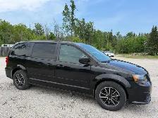 2017 DODGE GRAND CARAVAN GT EDITION | FULLY LOADED - Photo 8