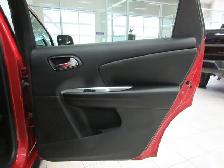 DODGE JOURNEY 2015 SXT V6 3.6L JAMAIS ACCIDENTE / SEULEMENT 99 2 - Photo 13